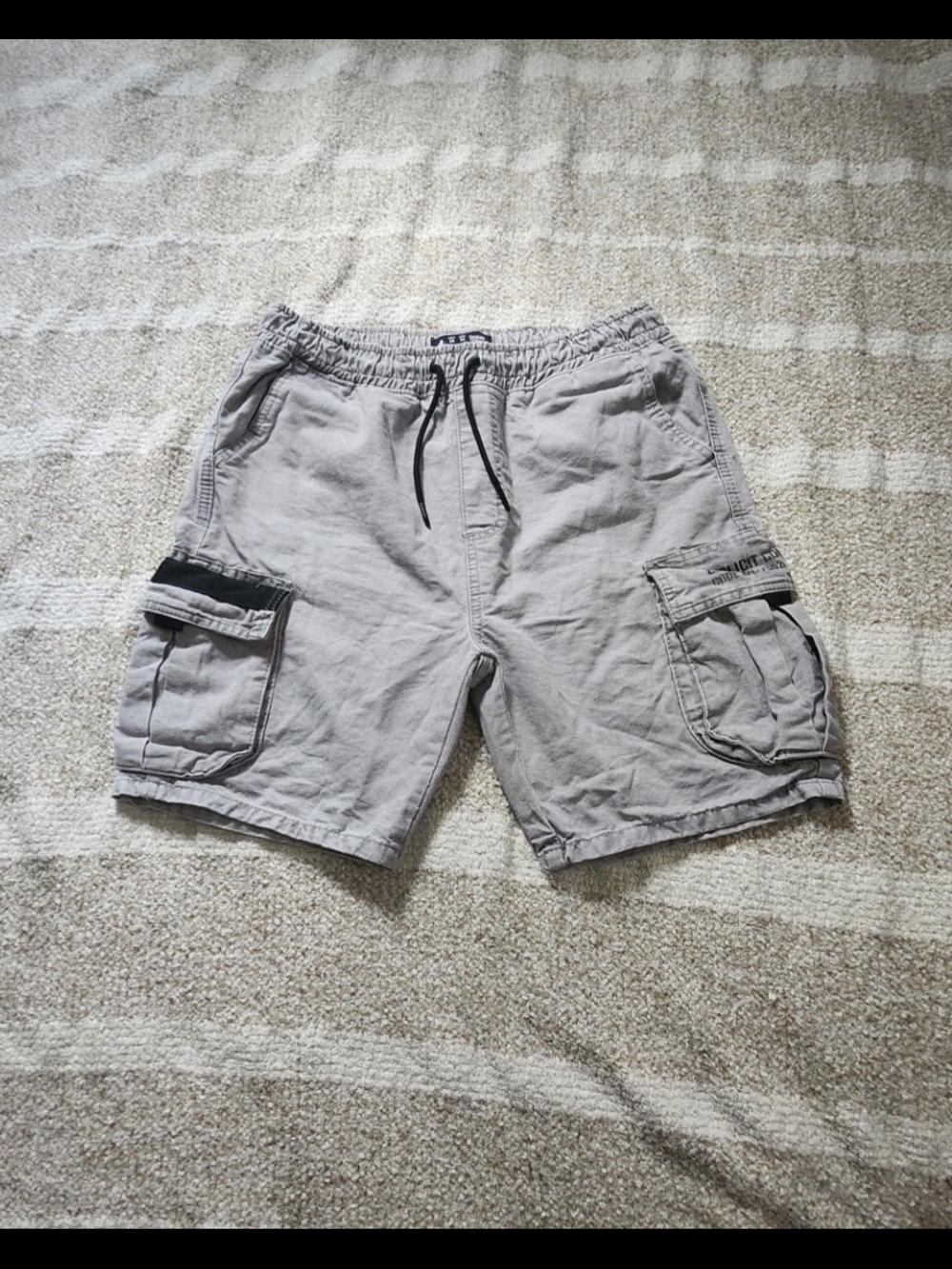Men's Casual Taupe Cargo Shorts with Drawstring Waist